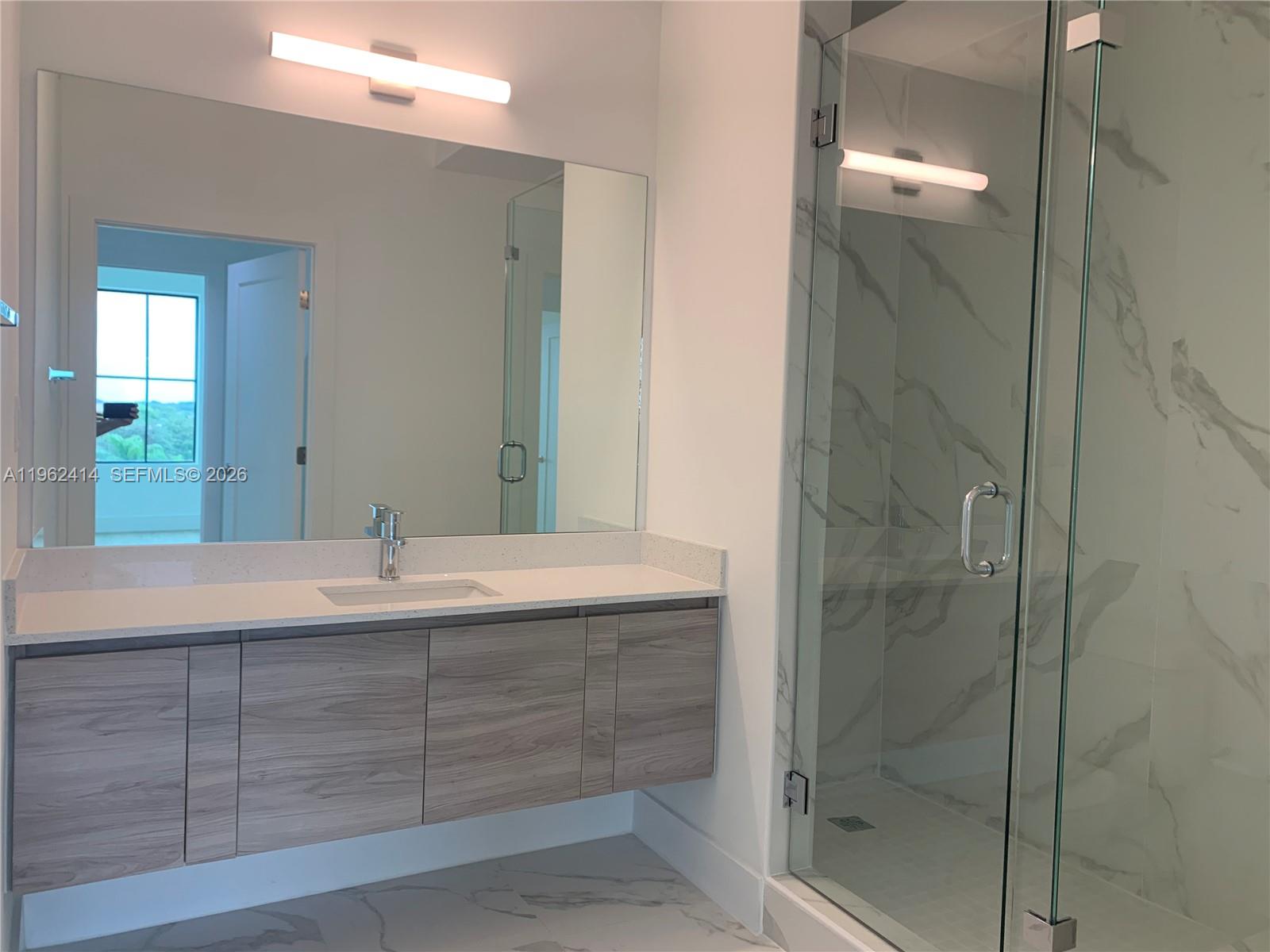 4100 Davie Rd Unit: 402