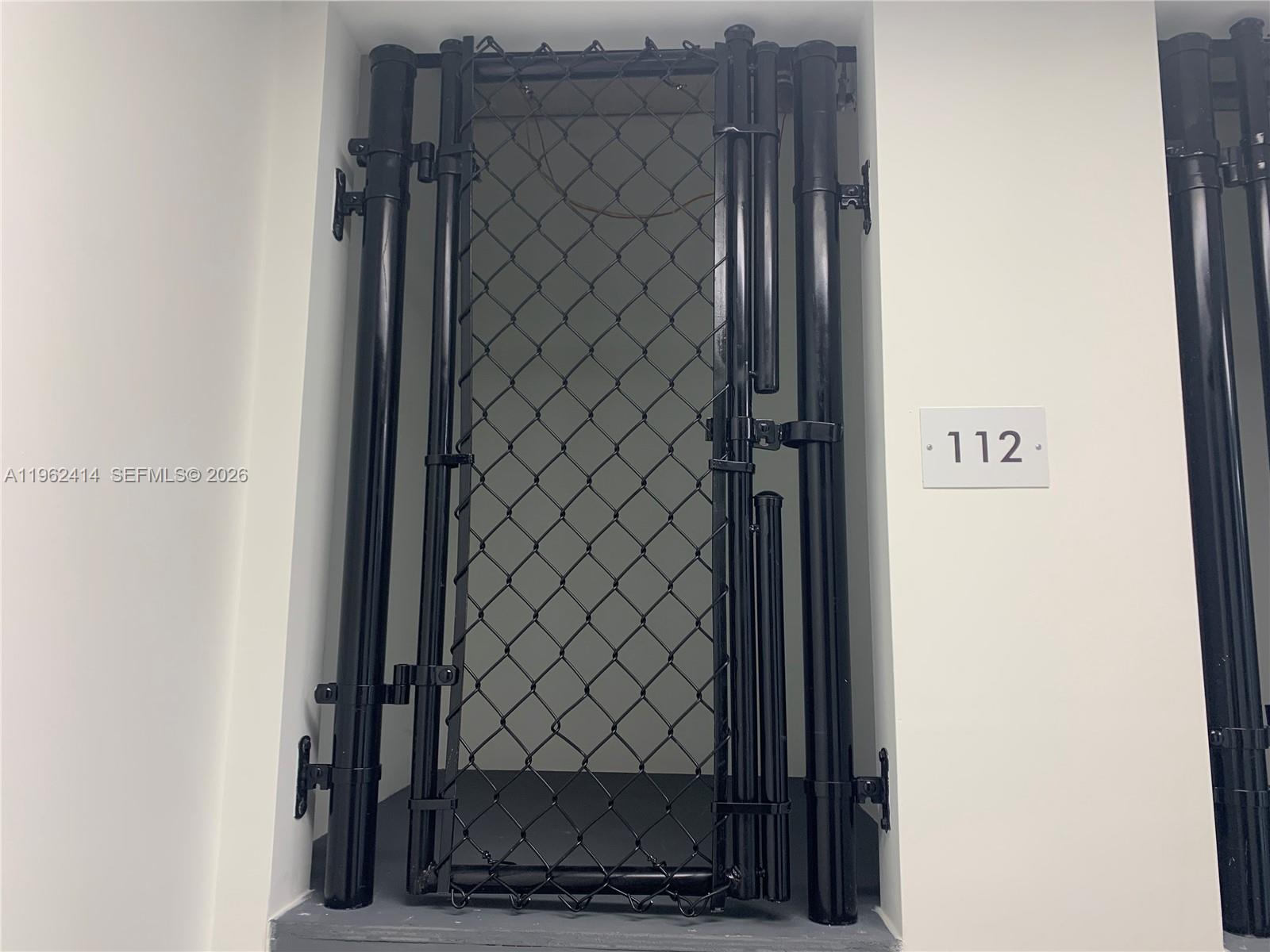 4100 Davie Rd Unit: 402