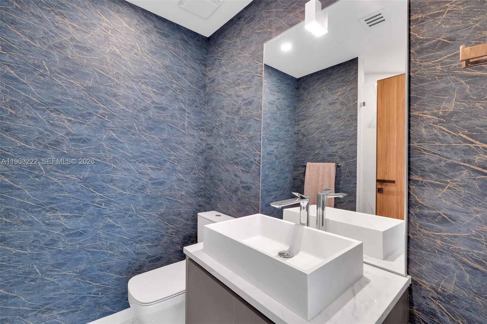 350 S Miami Ave Unit: 4103