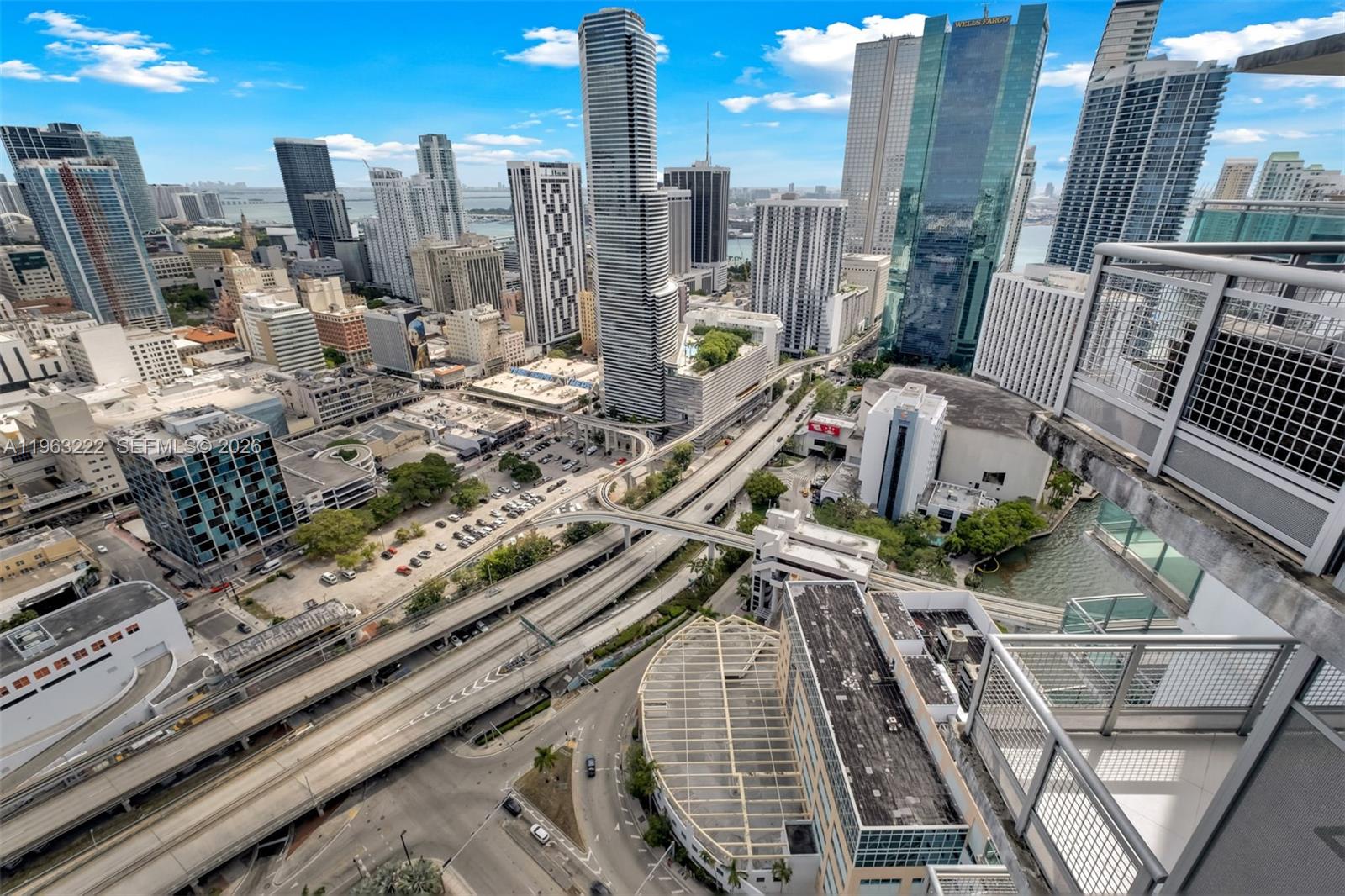 350 S Miami Ave Unit: 4103