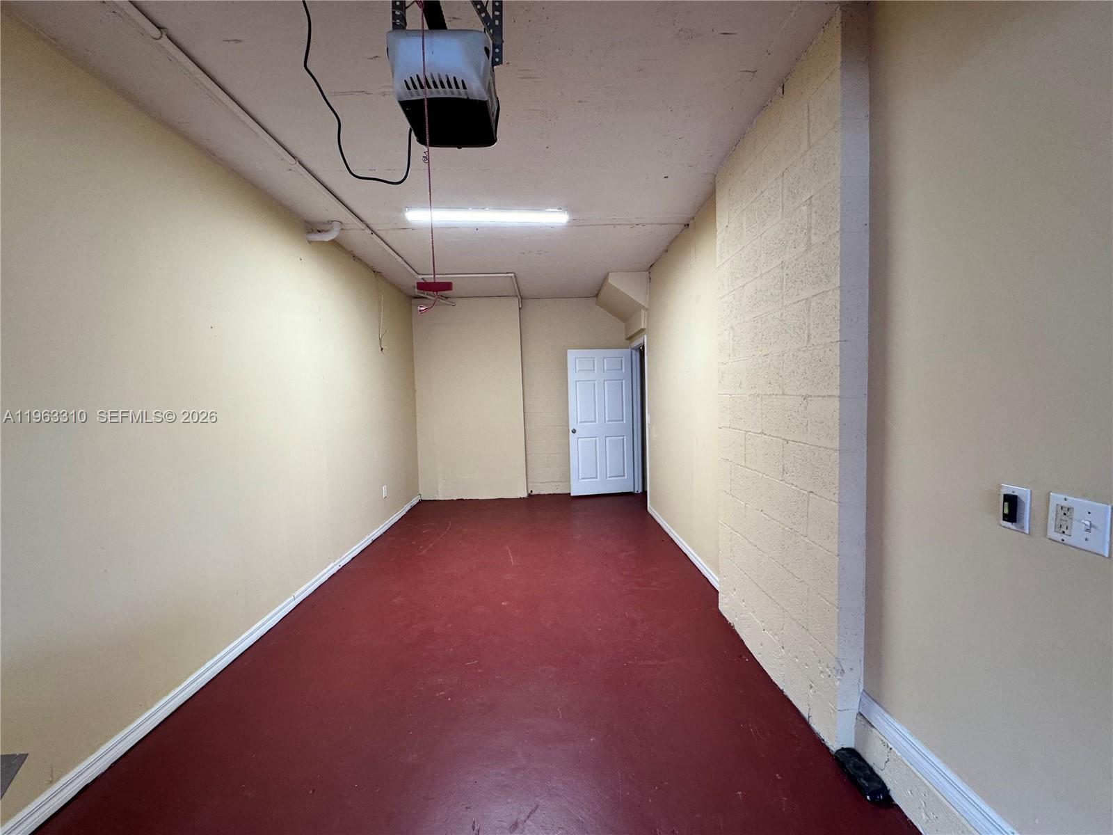 2404 Belmont Ln # 2404