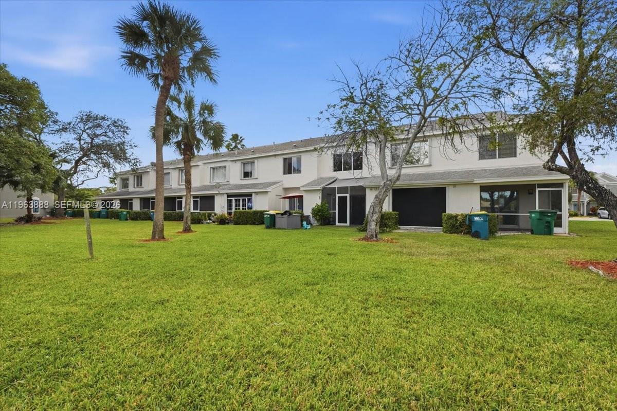 7934 Sanibel Dr