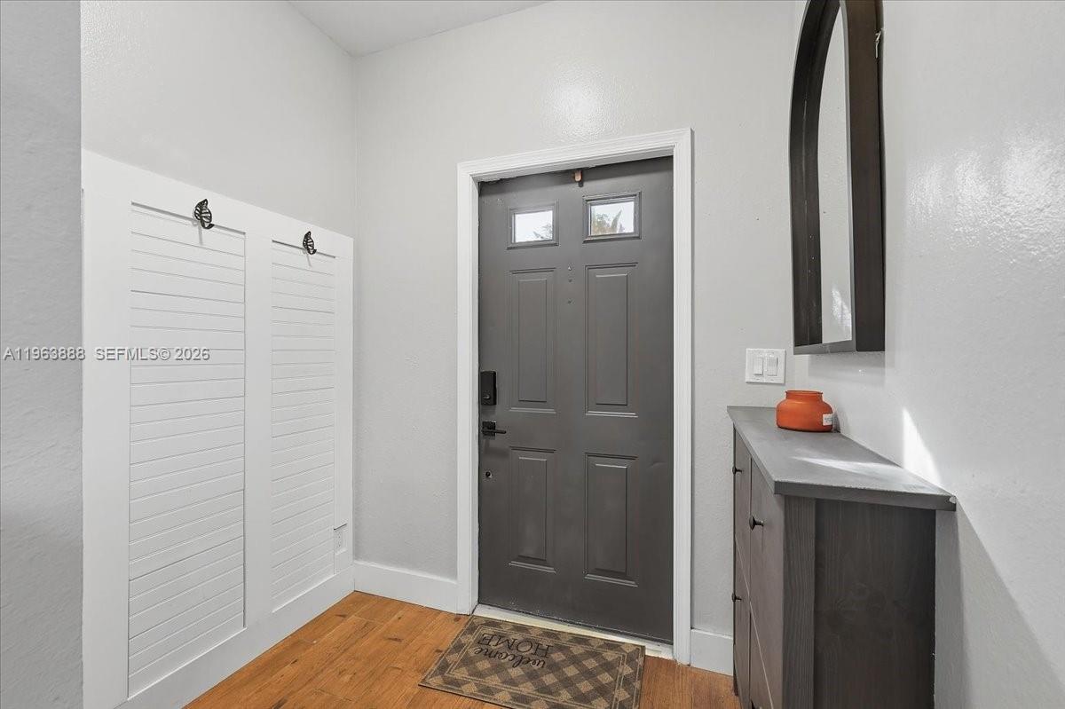 7934 Sanibel Dr