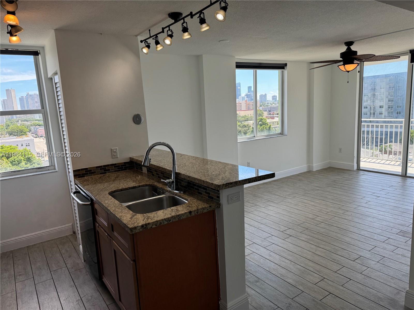 219 NW 12th Ave # 711