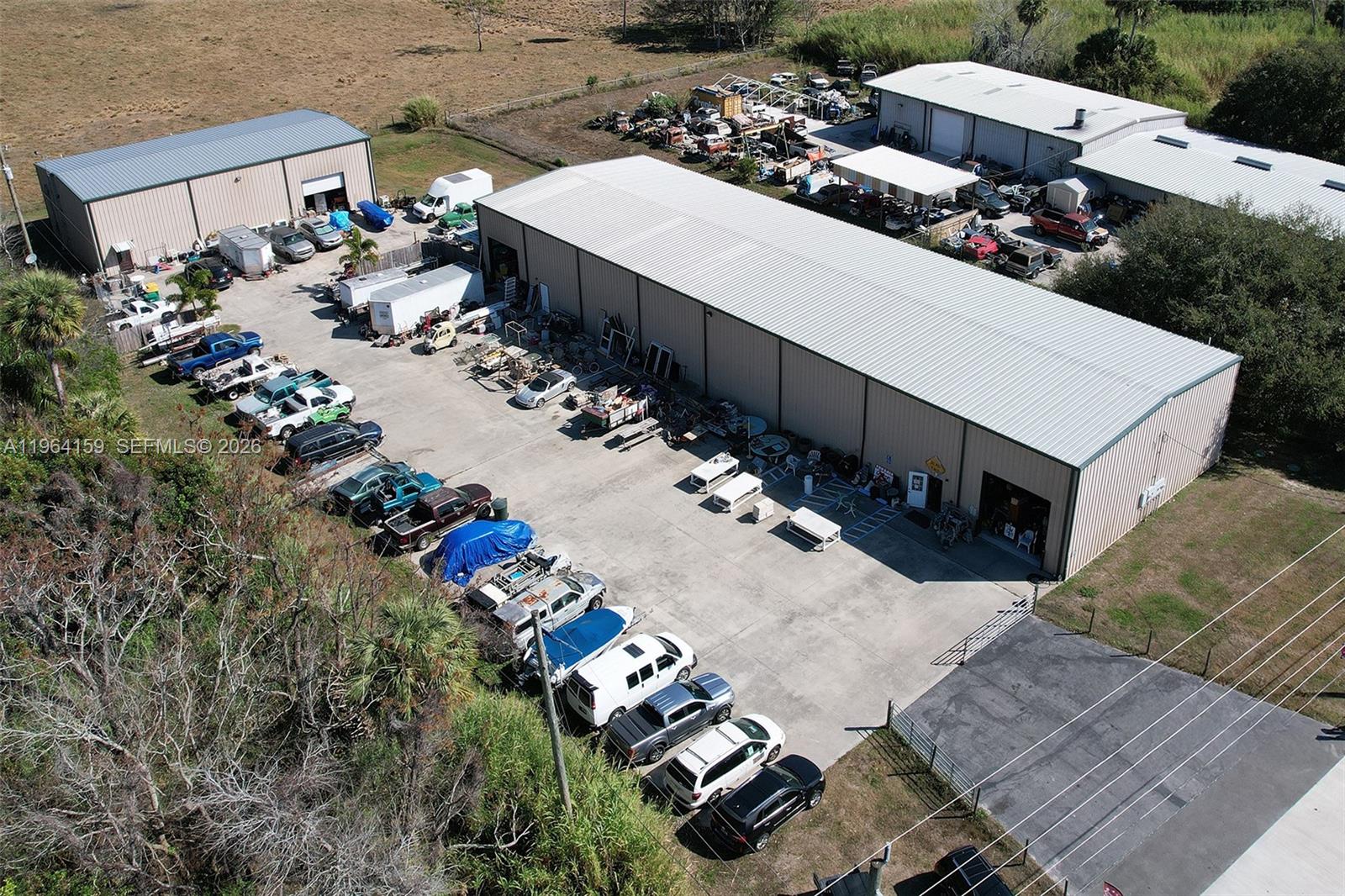 5271 US HWY 441 SE