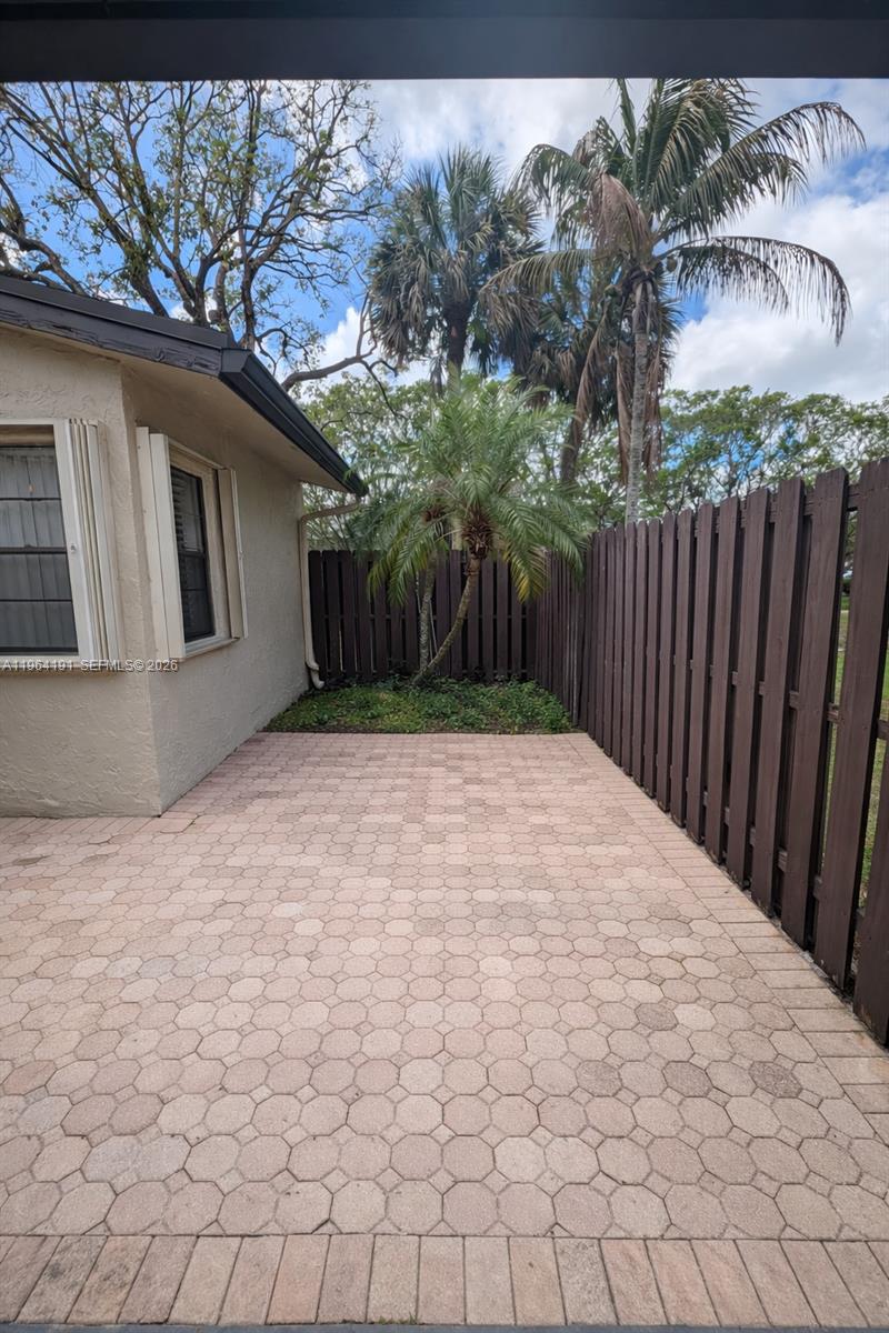 22335 Palomita Dr # 22335