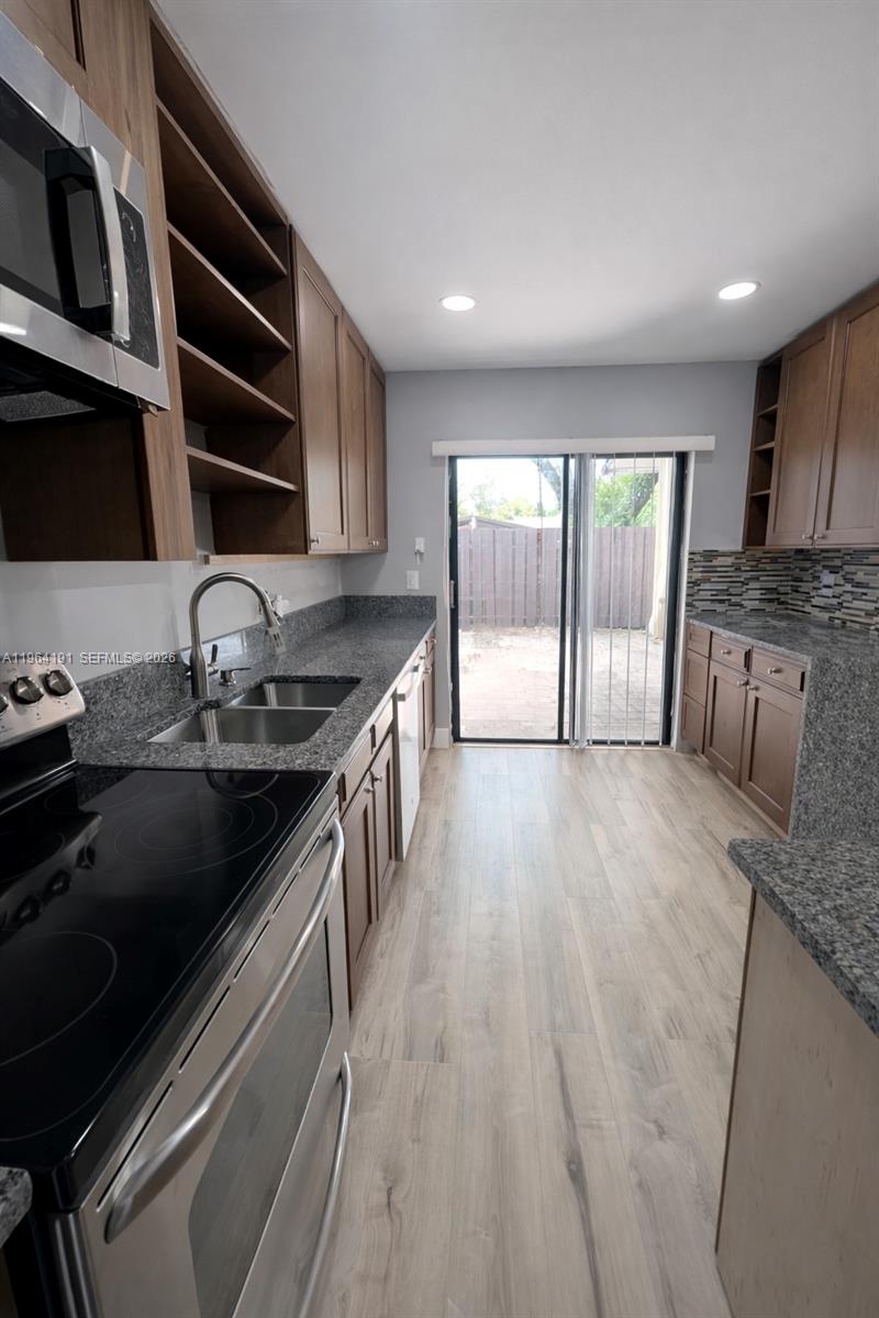 22335 Palomita Dr # 22335