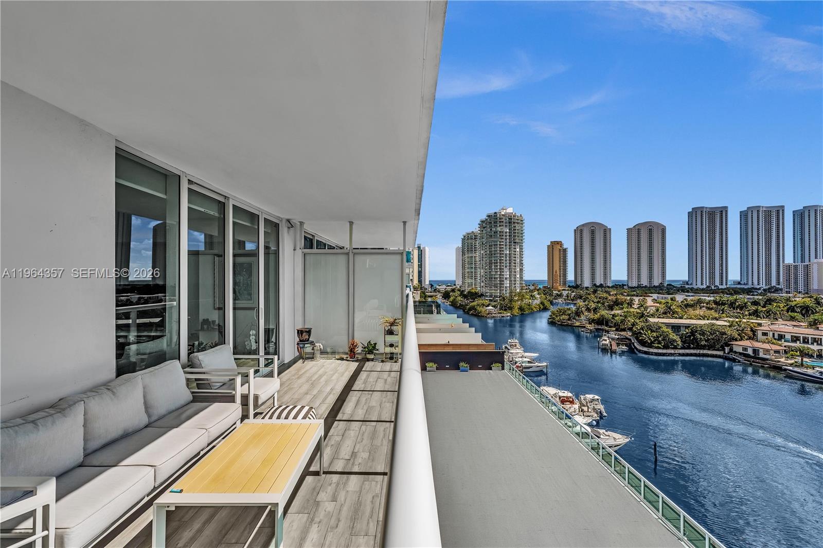 400 Sunny Isles Blvd # 907