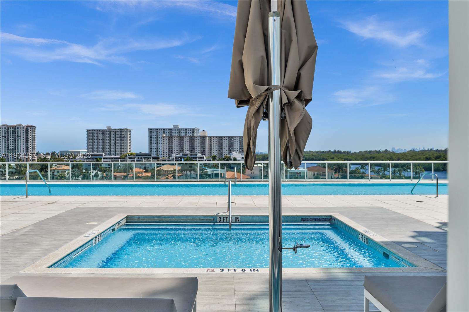 400 Sunny Isles Blvd # 907