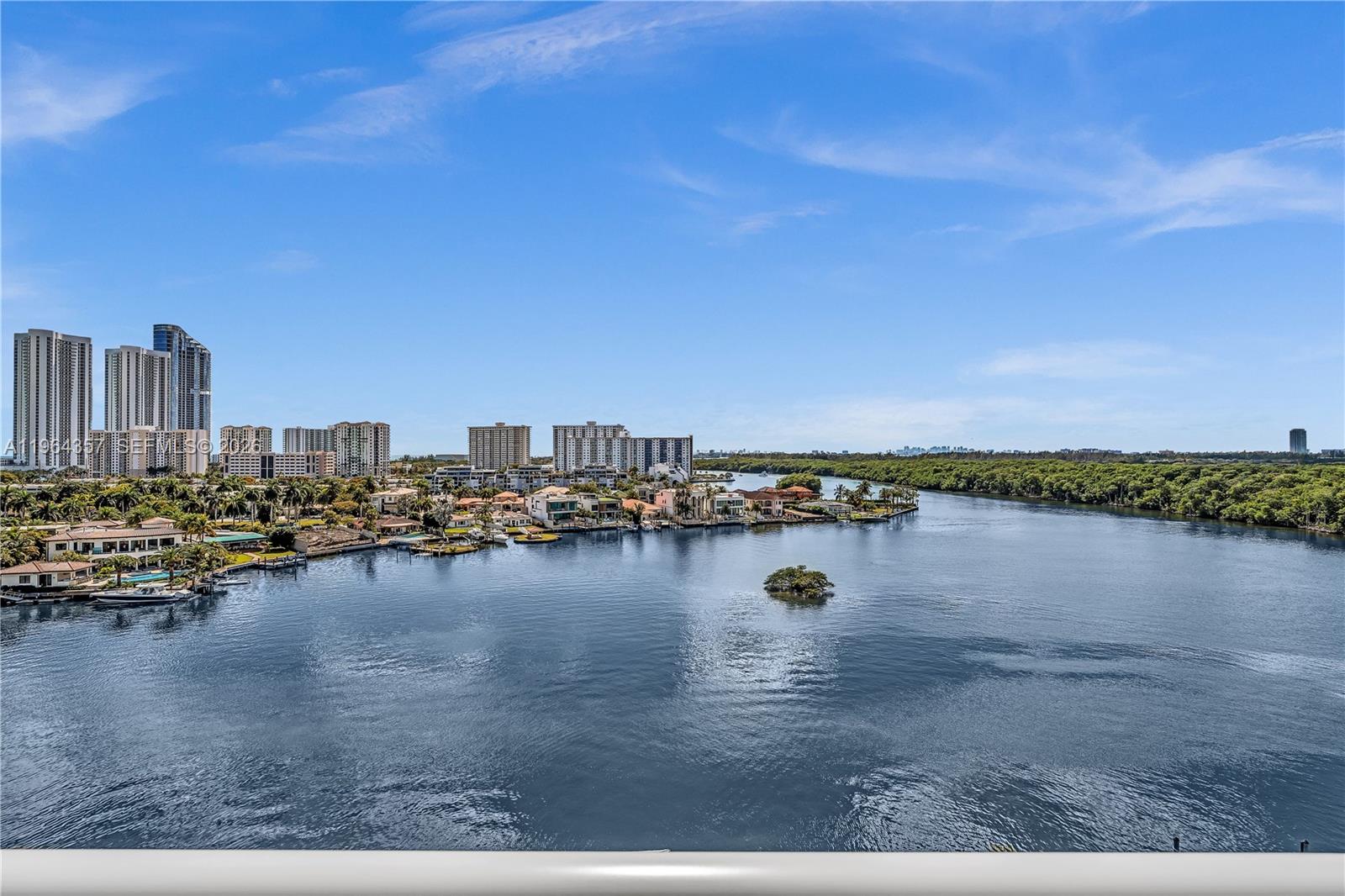 400 Sunny Isles Blvd # 907