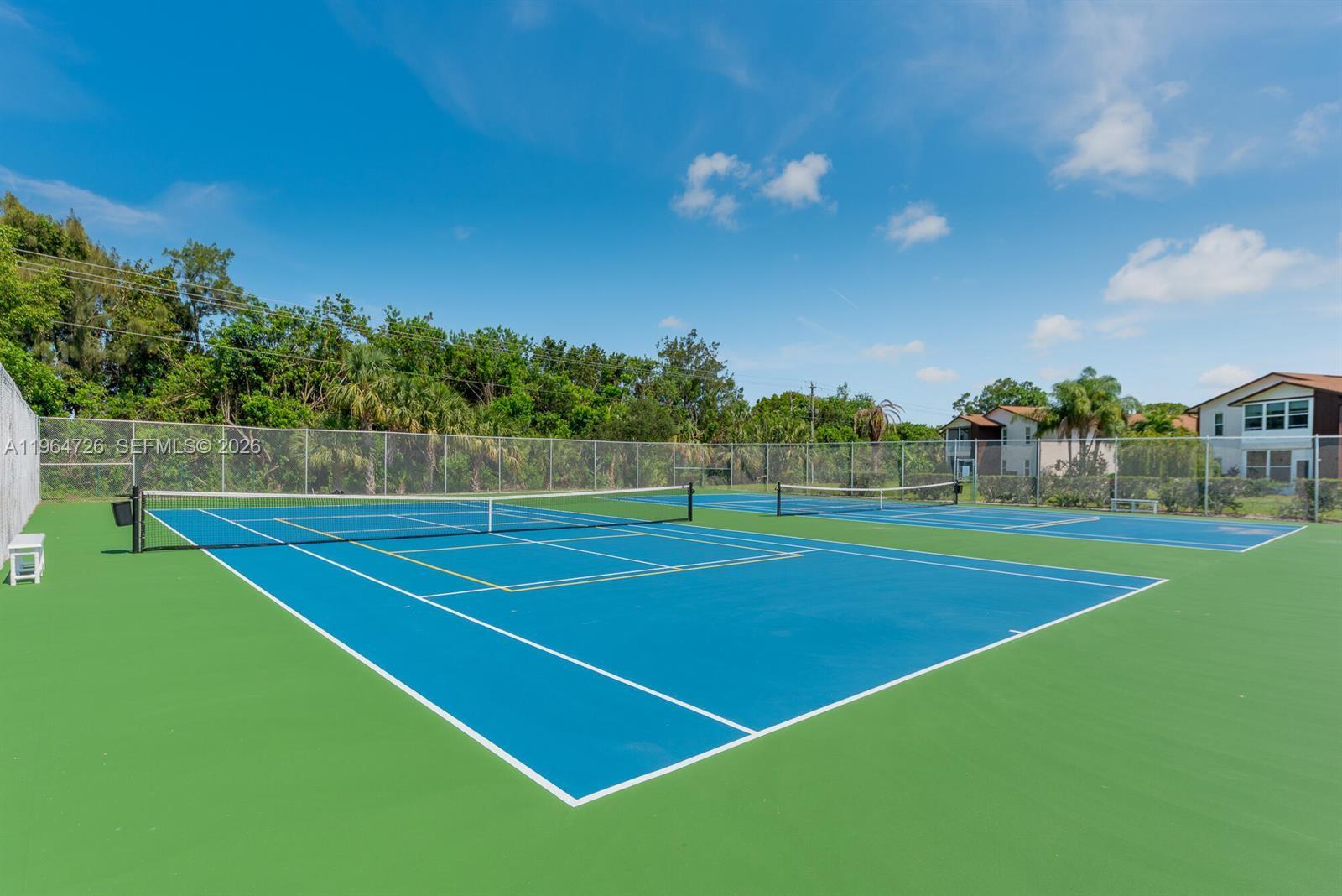 6531 SE Federal Hwy # F107