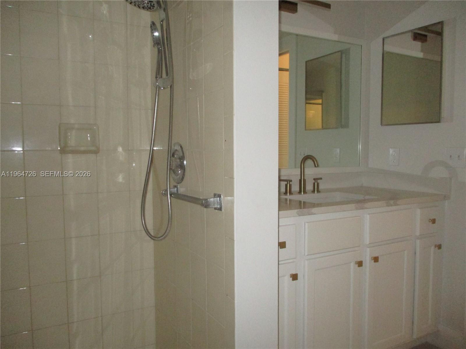 6531 SE Federal Hwy # F107