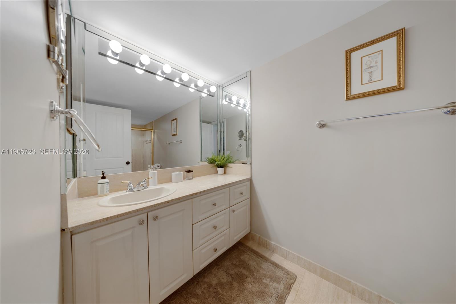 1201 S Ocean Dr # 1903S