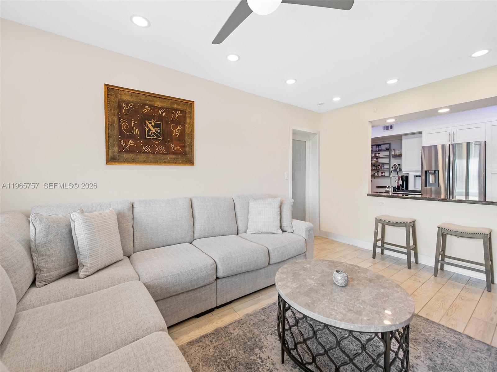 1000 River Reach Dr # 516