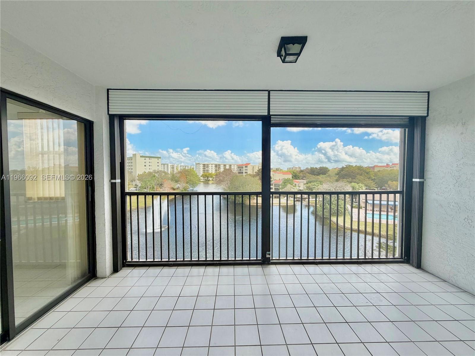 2334 S Cypress Bend Dr # 505