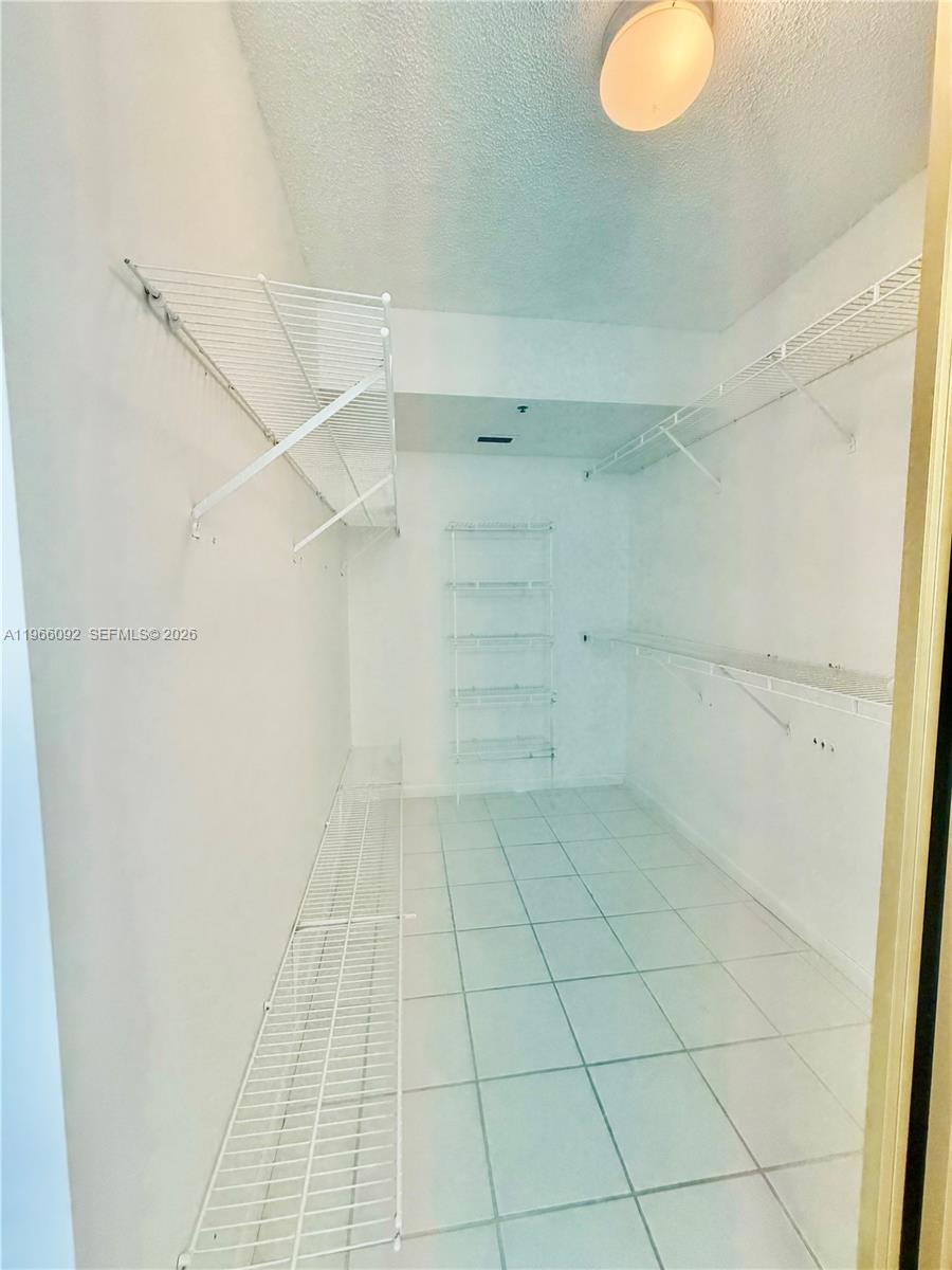 2334 S Cypress Bend Dr # 505