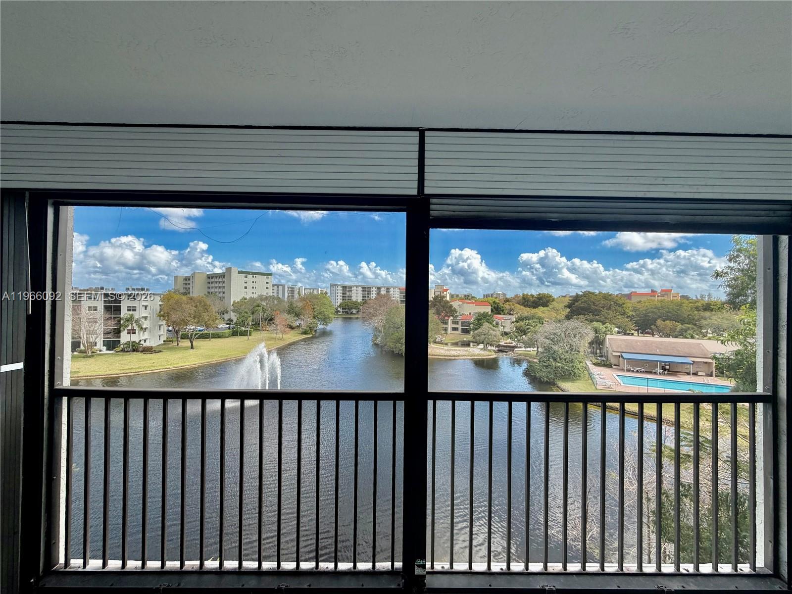 2334 S Cypress Bend Dr # 505