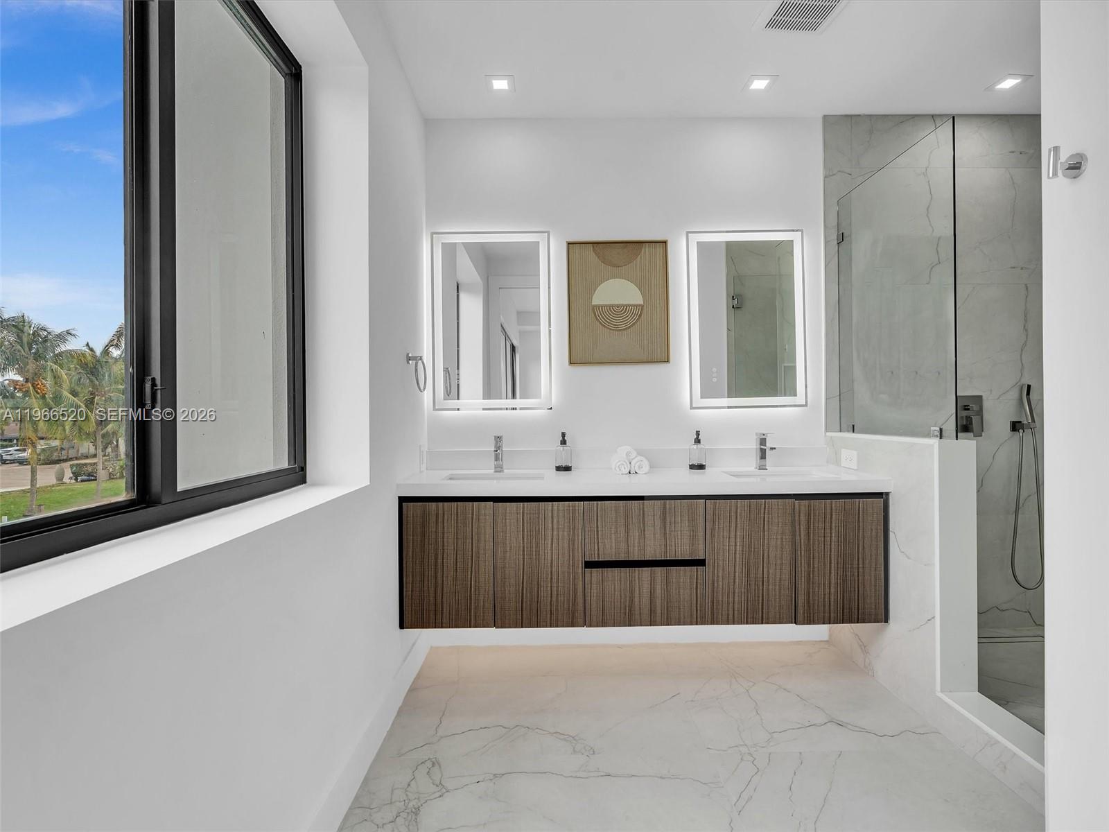 4632 SW 32nd Ave # C1