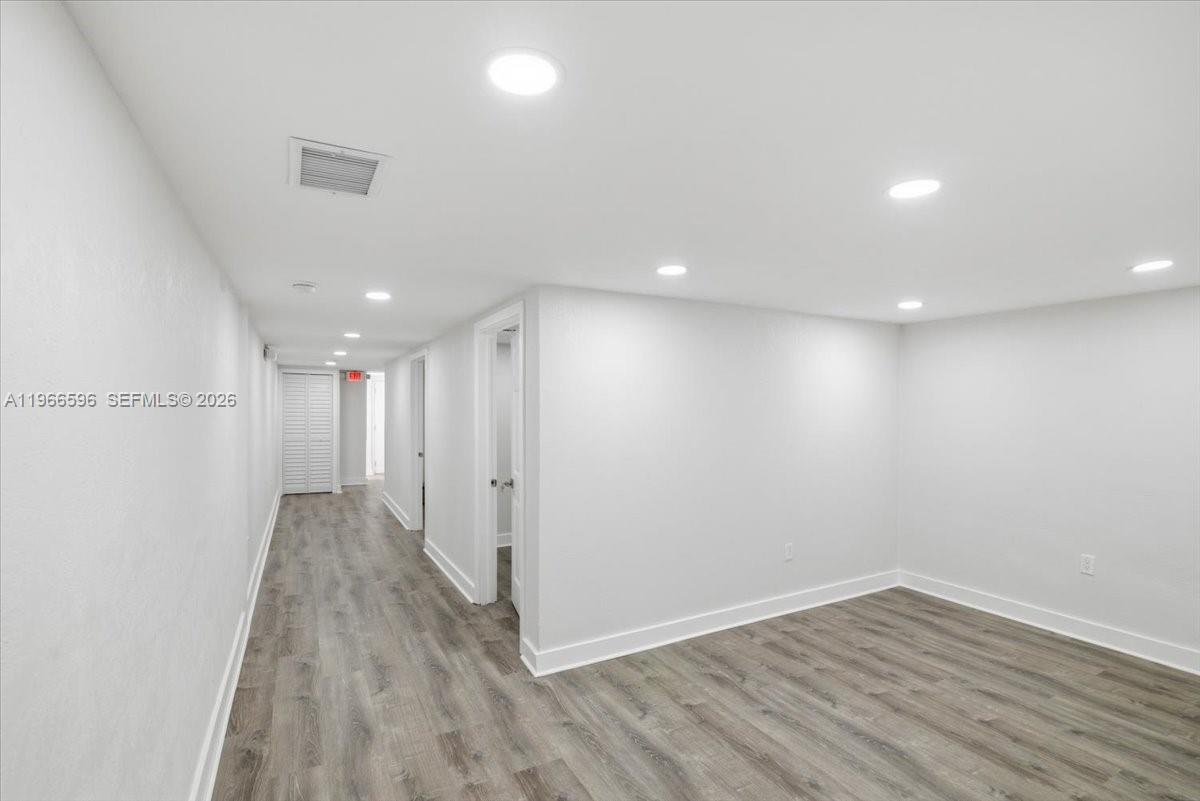 150 NW 29th St # 160