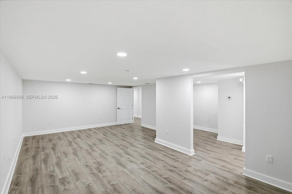 150 NW 29th St # 160