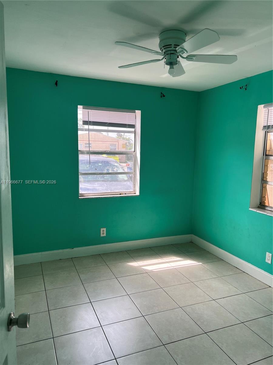 1013 Foster Rd # 1