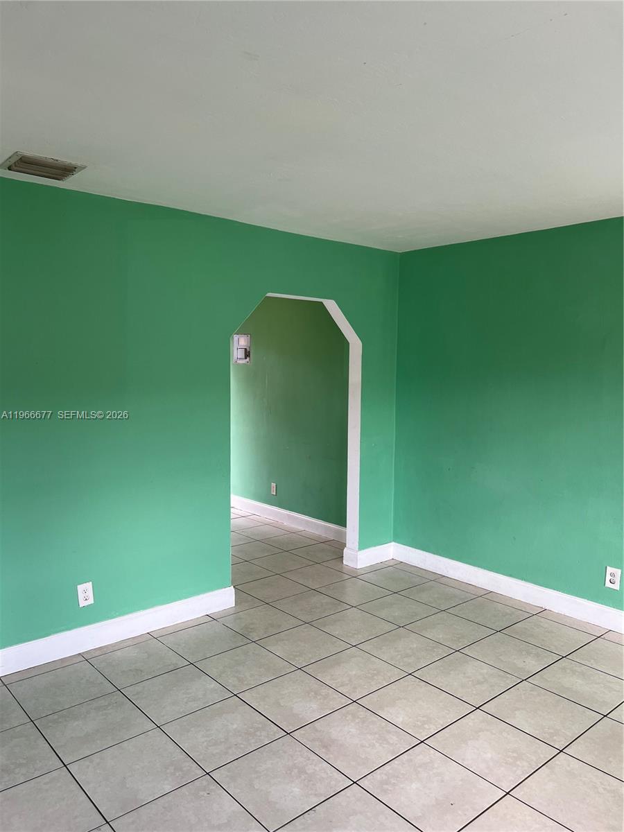 1013 Foster Rd # 1