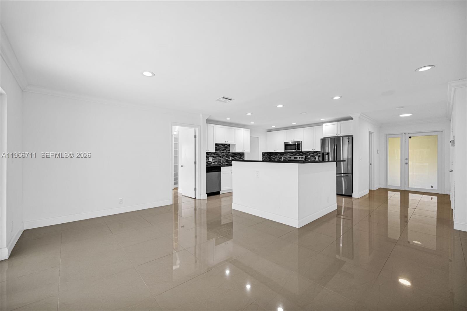 820 E Cypress Ln # 38 Unit: V-38