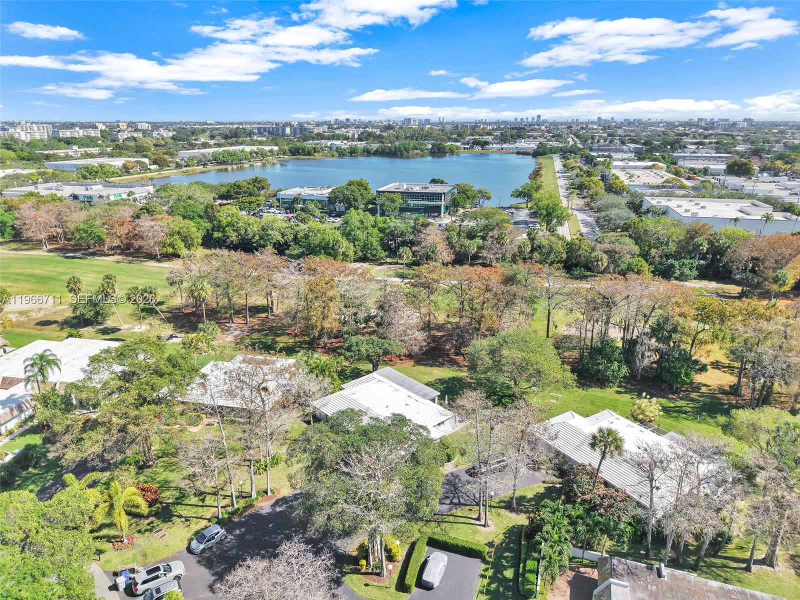 820 E Cypress Ln # 38 Unit: V-38