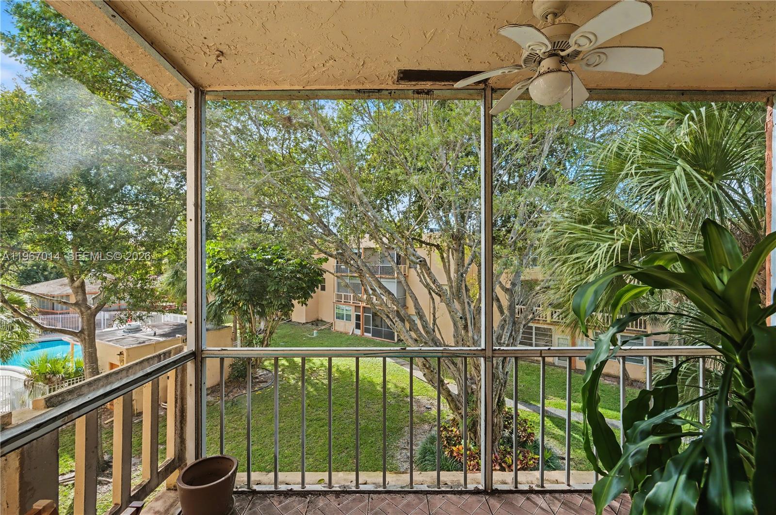 8380 Lagos De Campo Blvd # 307
