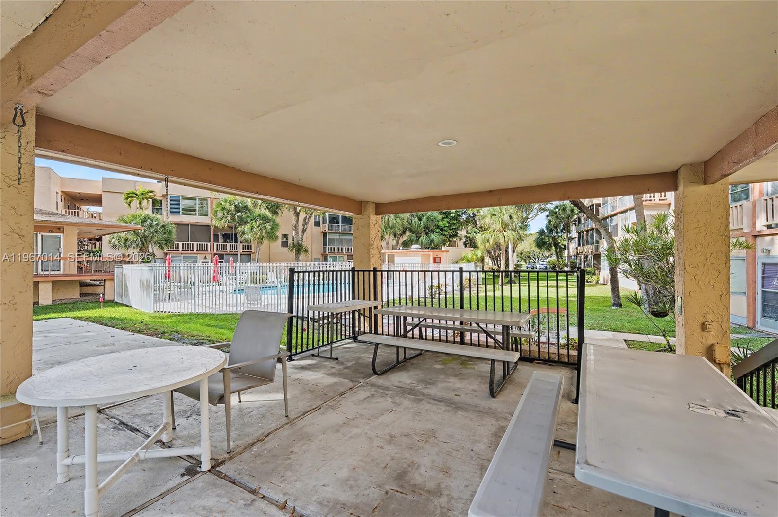 8380 Lagos De Campo Blvd # 307