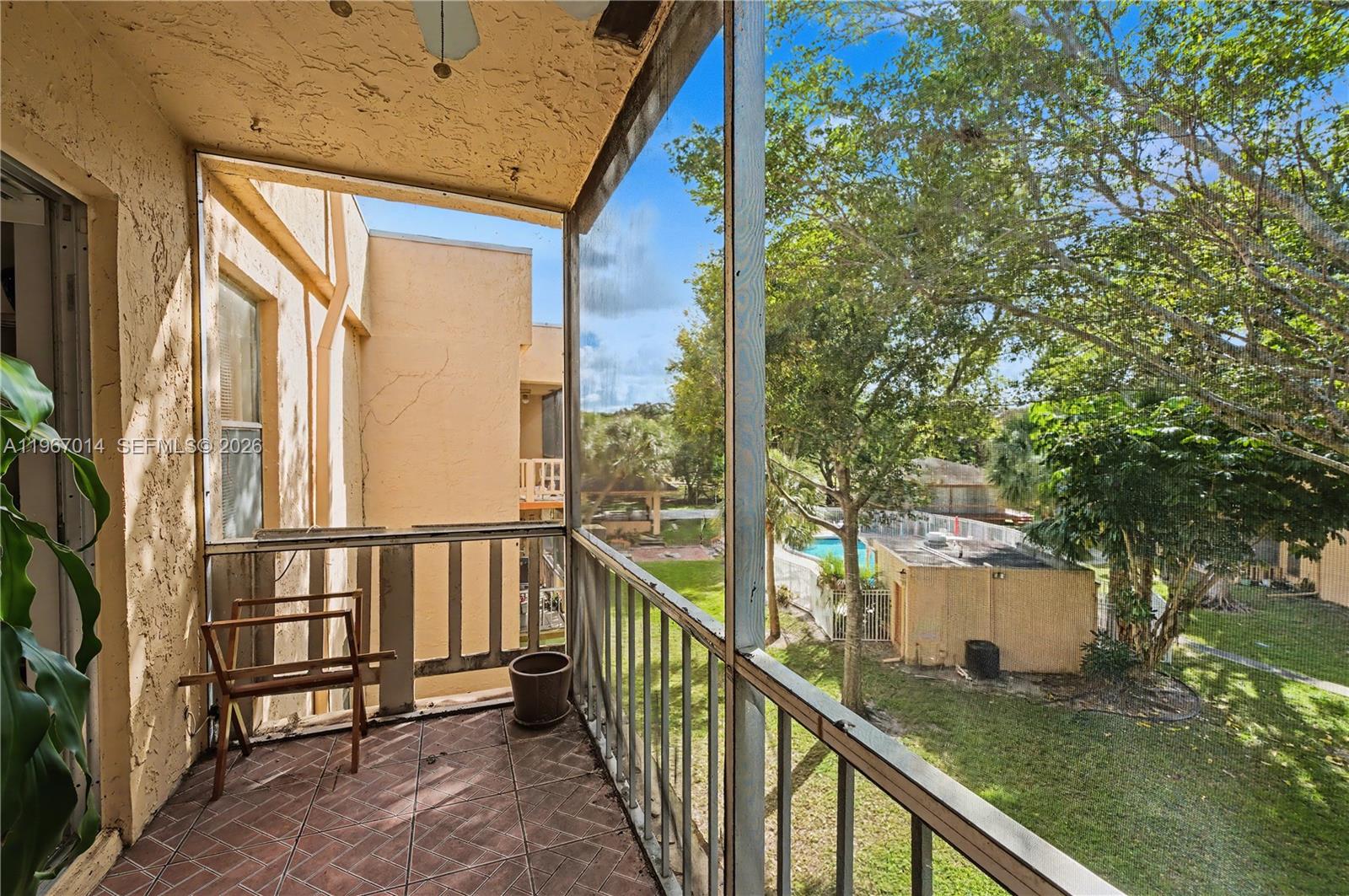 8380 Lagos De Campo Blvd # 307