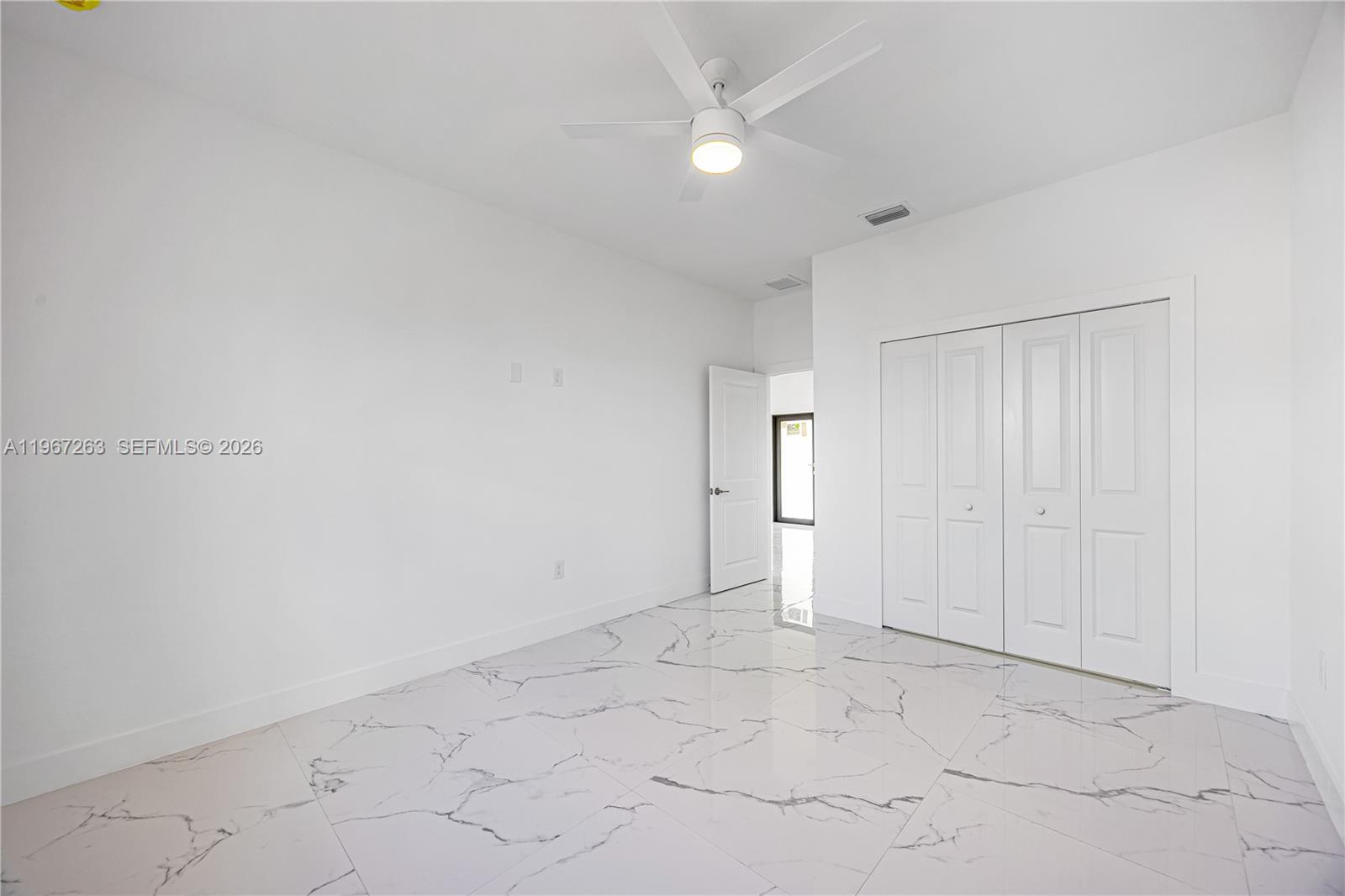 809 Vance Ave E