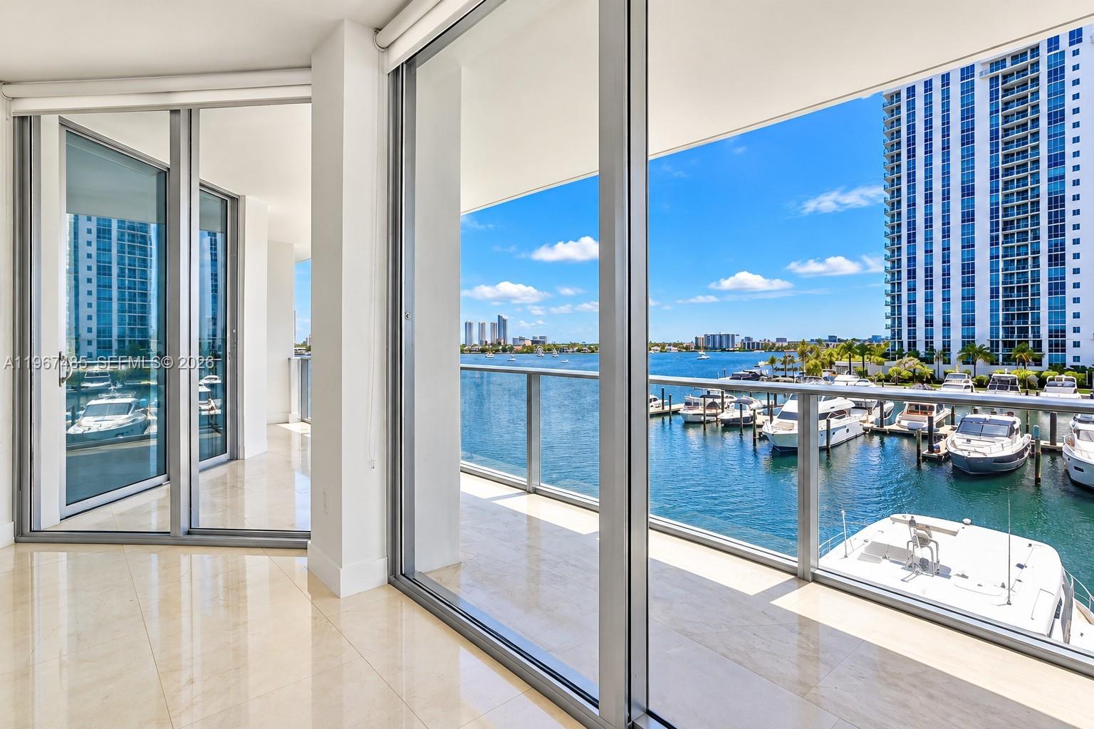 17301 Biscayne Blvd # 305