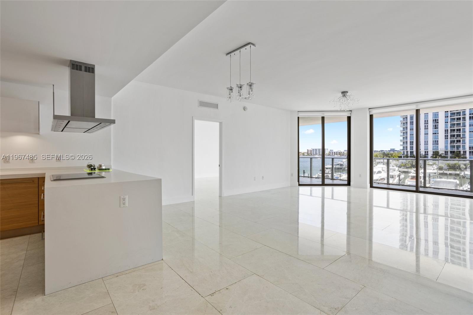 17301 Biscayne Blvd # 305