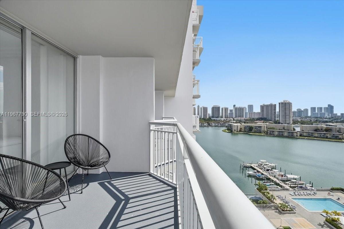 18051 Biscayne Blvd # 1701