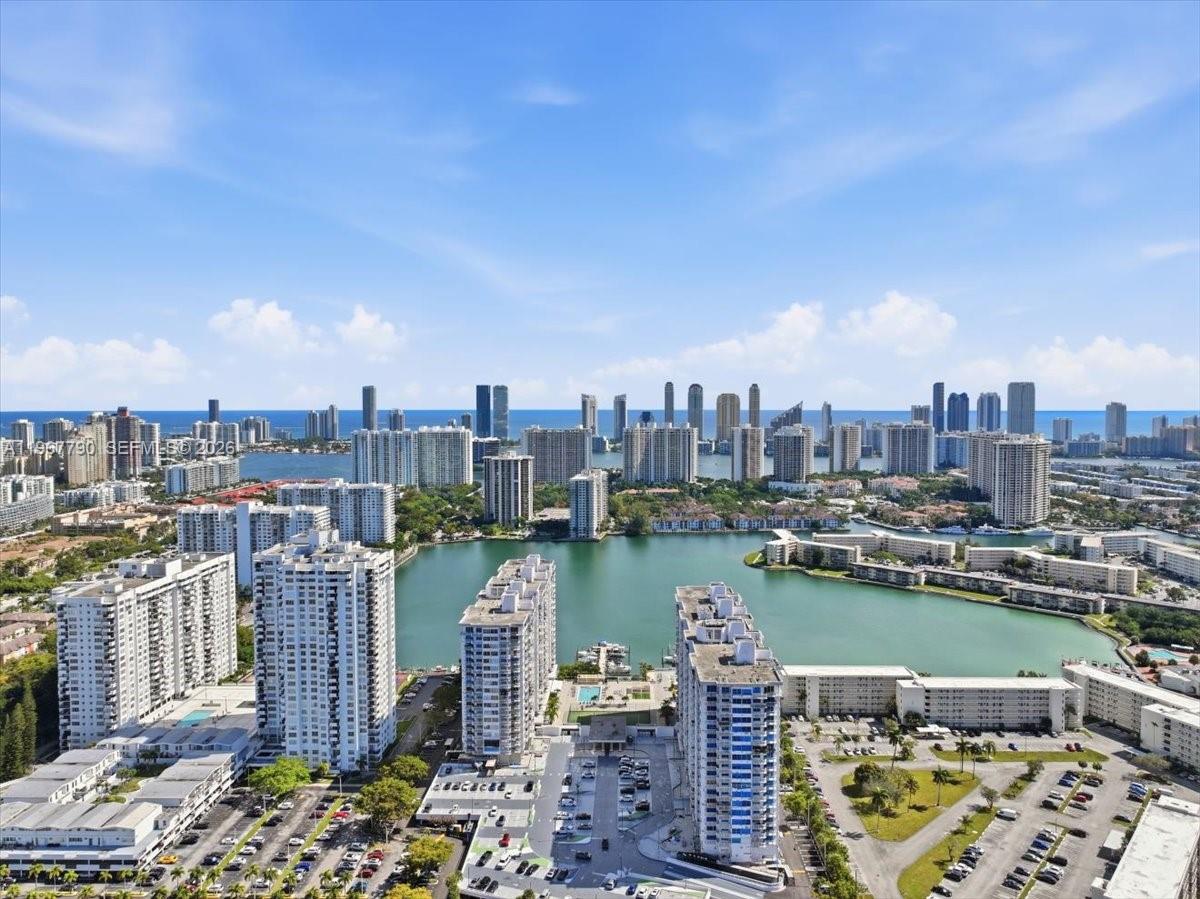 18051 Biscayne Blvd # 1701
