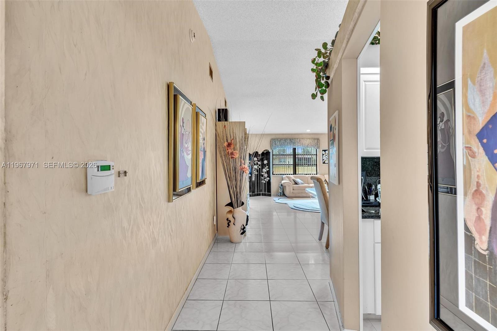 6116 Kings Gate Cir
