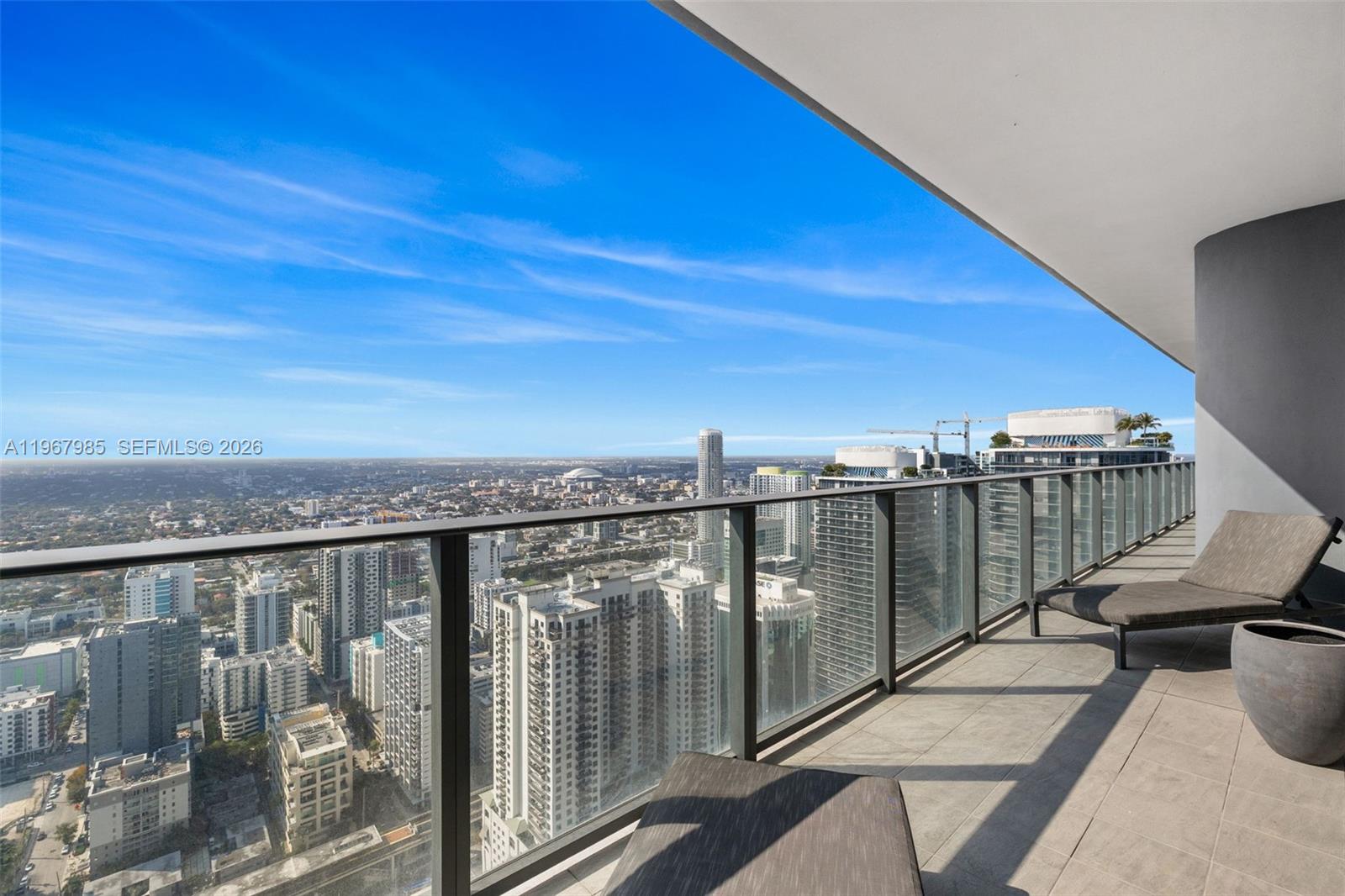 1000 Brickell Plz Unit: PH5304