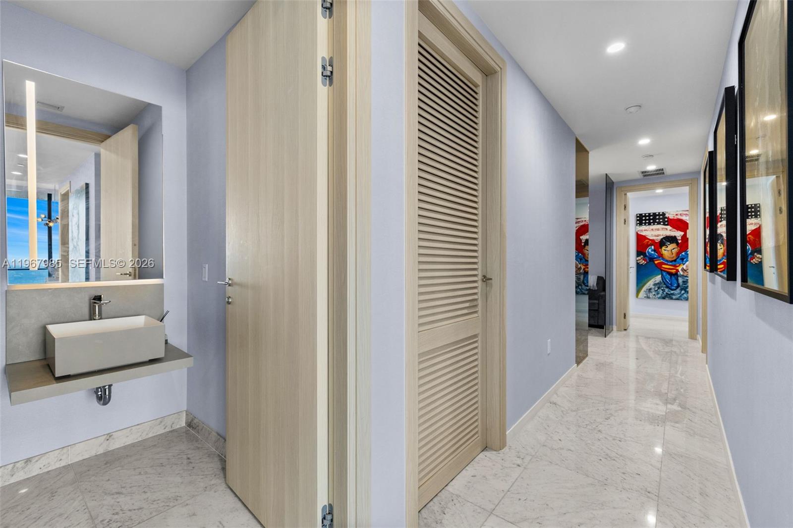 1000 Brickell Plz Unit: PH5304