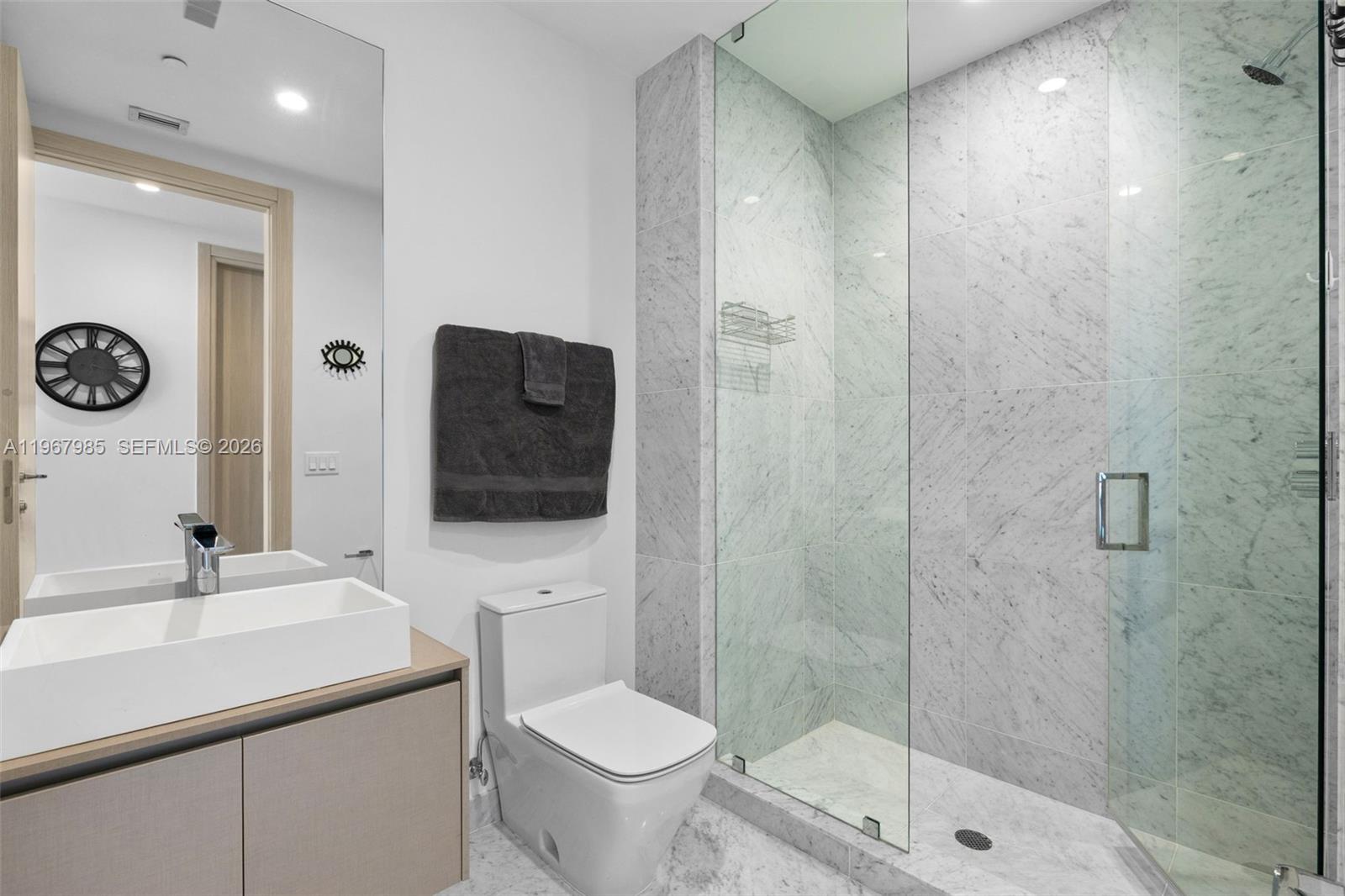 1000 Brickell Plz Unit: PH5304