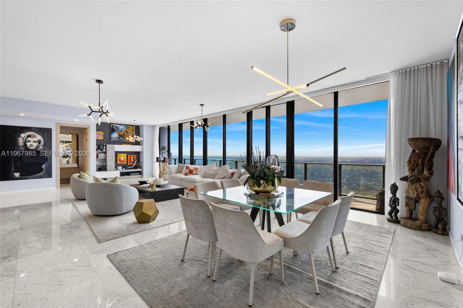 1000 Brickell Plz Unit: PH5304