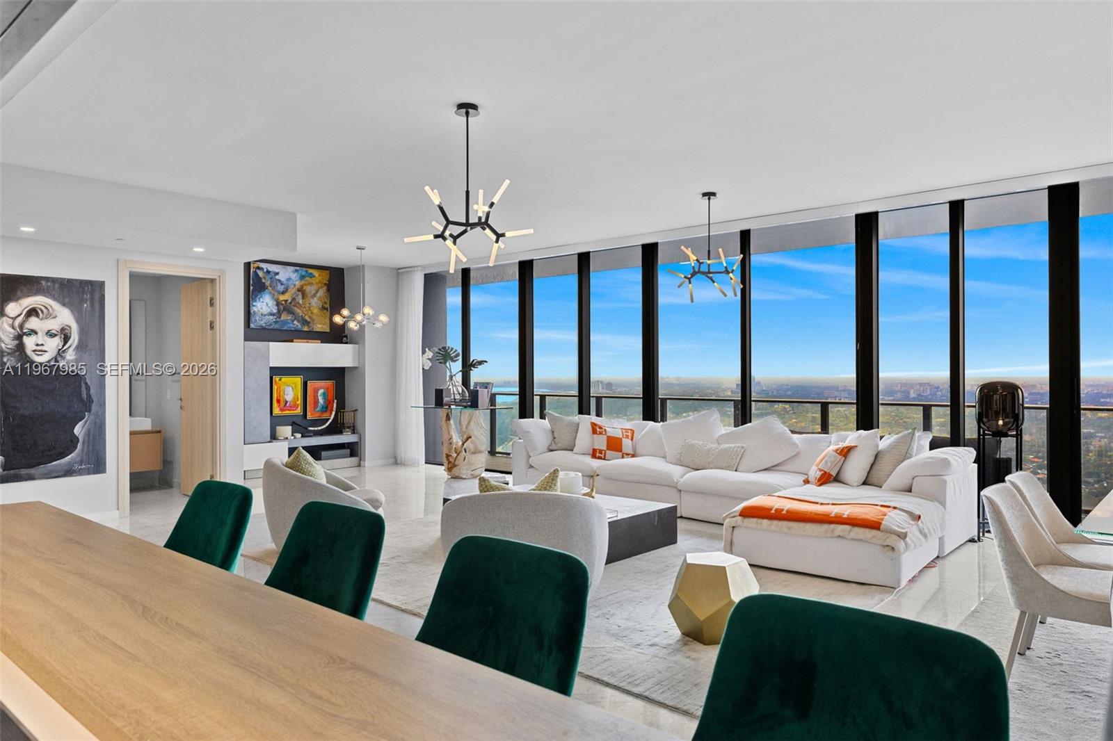 1000 Brickell Plz Unit: PH5304