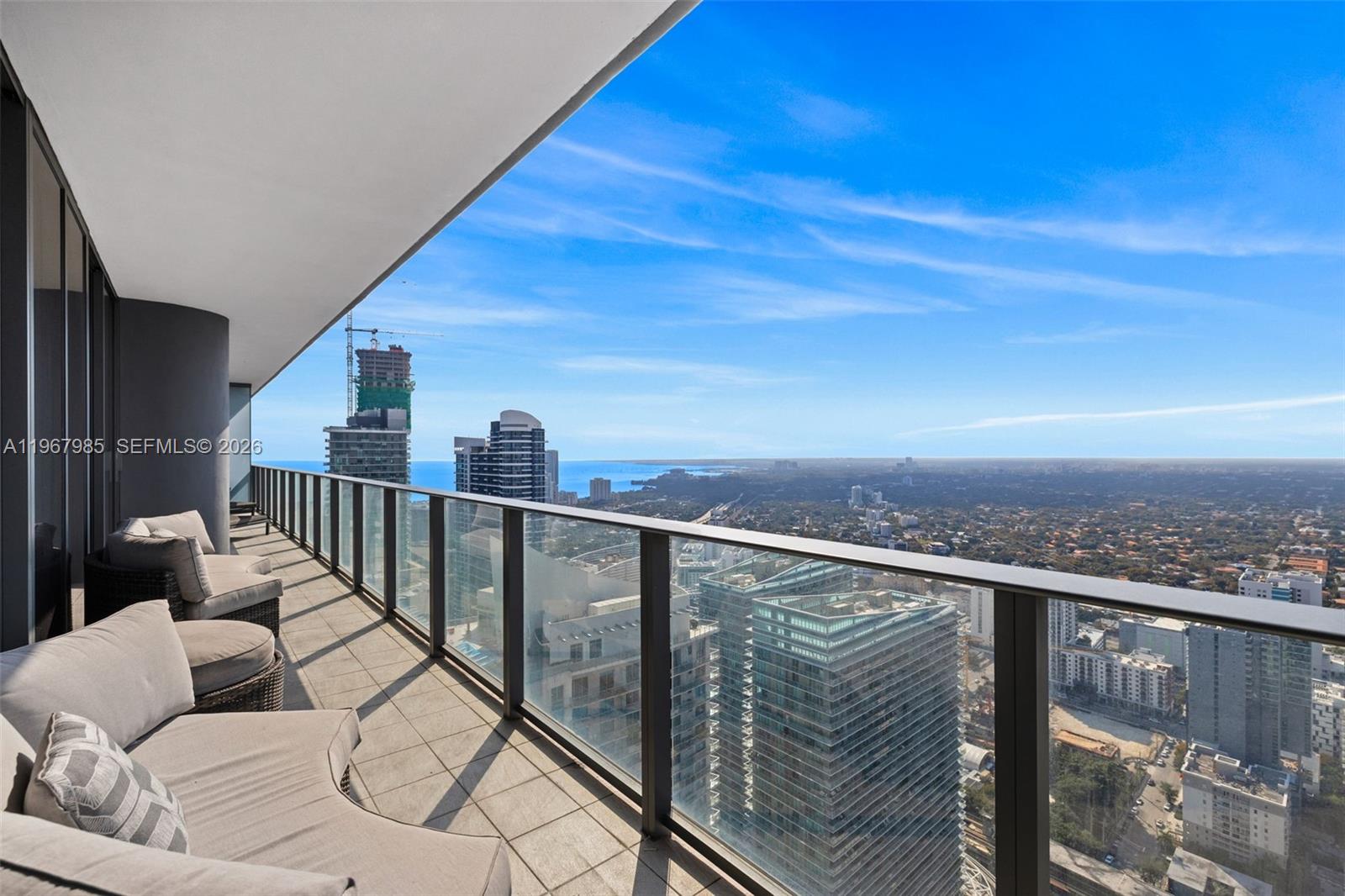 1000 Brickell Plz Unit: PH5304