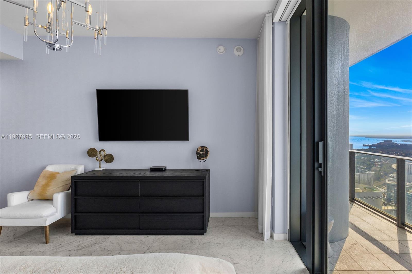 1000 Brickell Plz Unit: PH5304