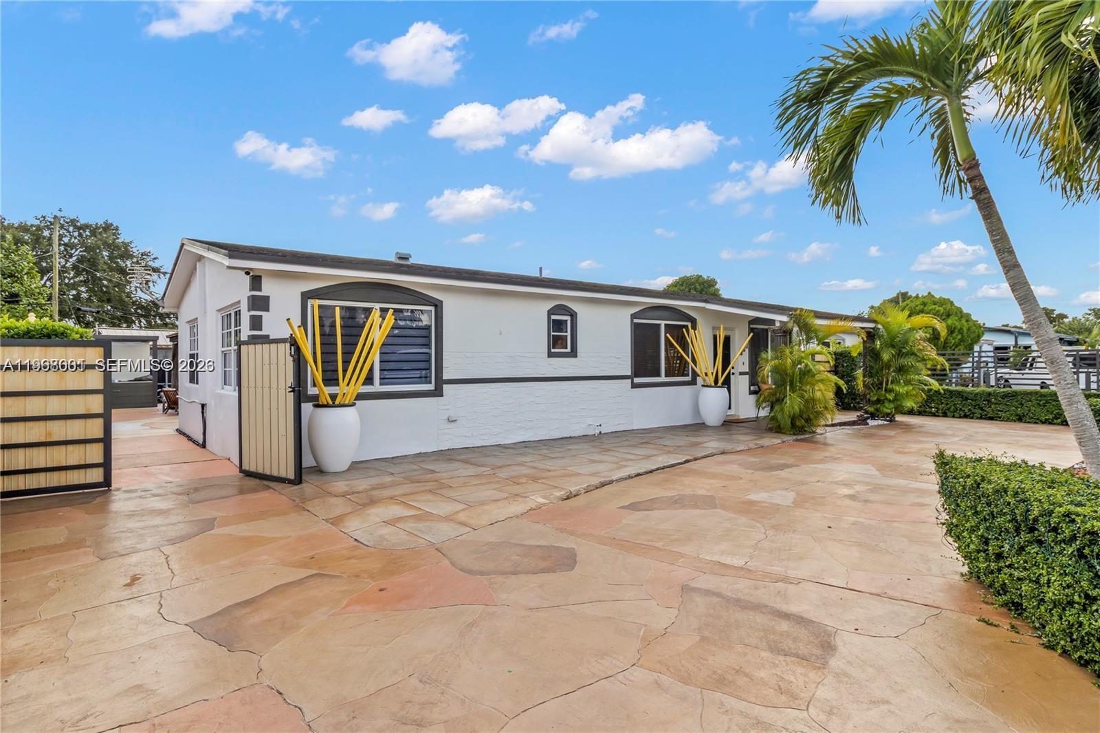 860 Curtiss Dr # 0, Opa-Locka Unit: 0