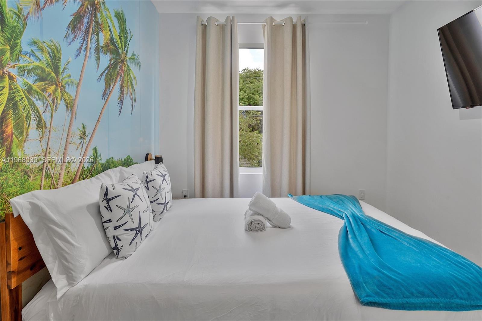 5130 - 5140 NW 5th Avenue