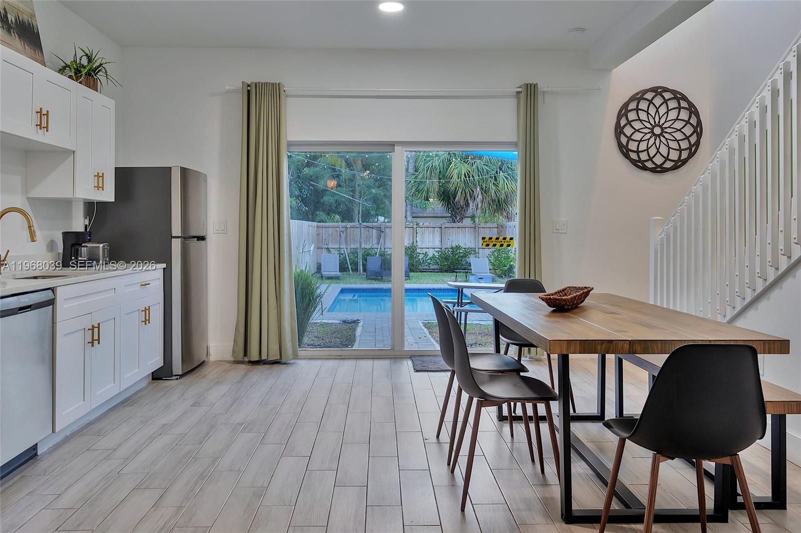 5130 - 5140 NW 5th Avenue