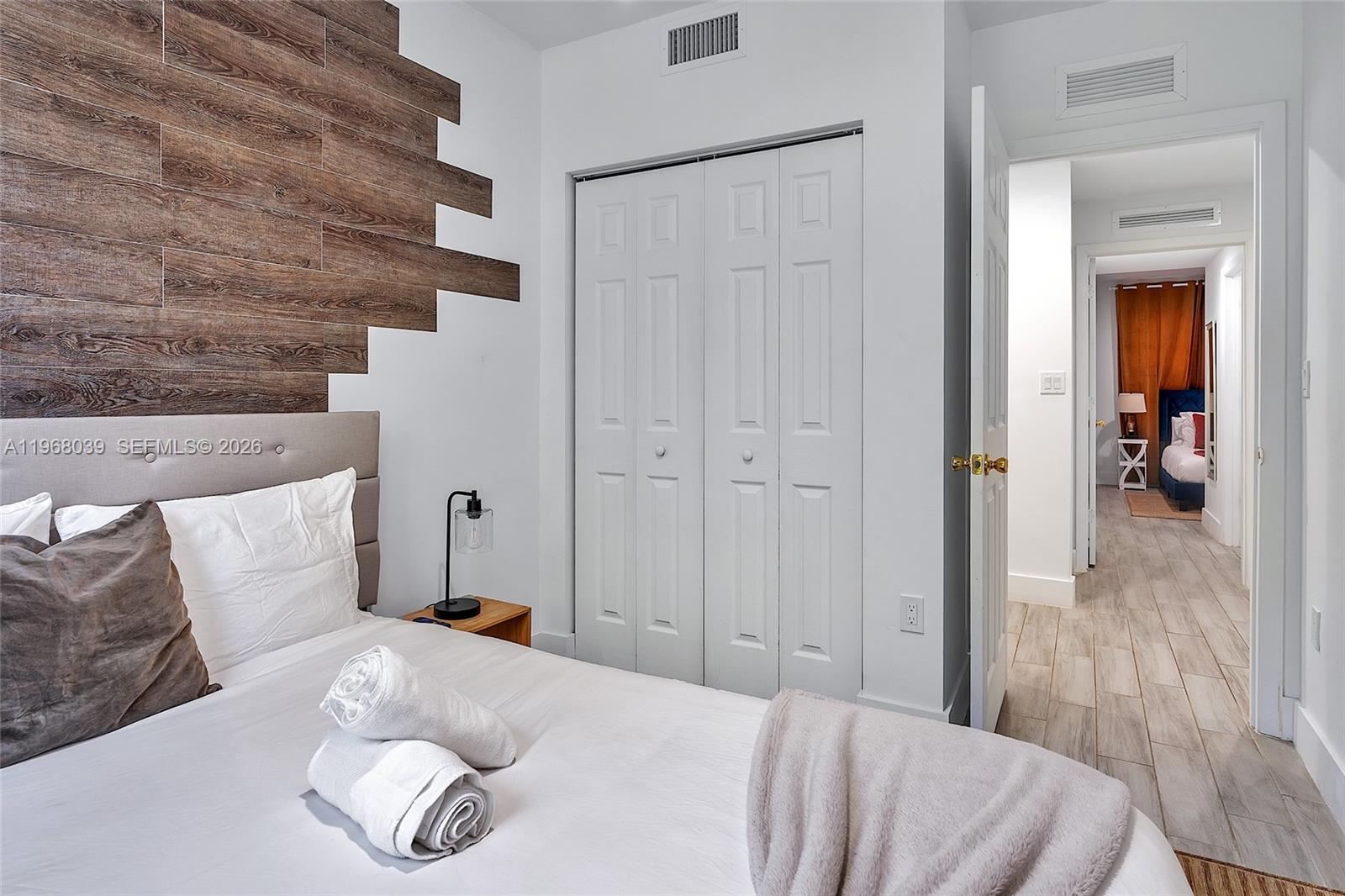 5130 - 5140 NW 5th Avenue