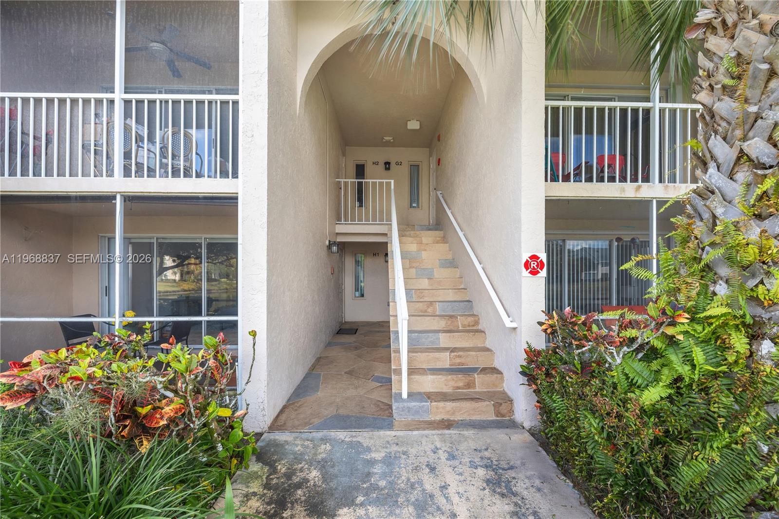 13870 Oneida Dr # H1