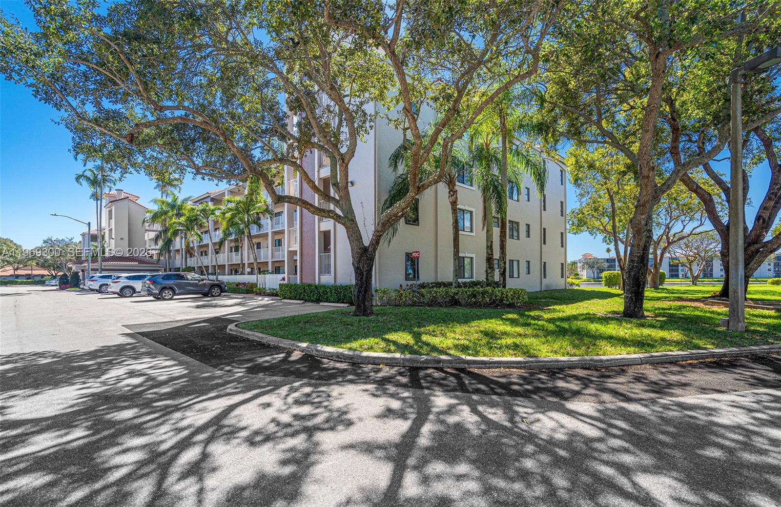 6093 Pointe Regal Cir # 210